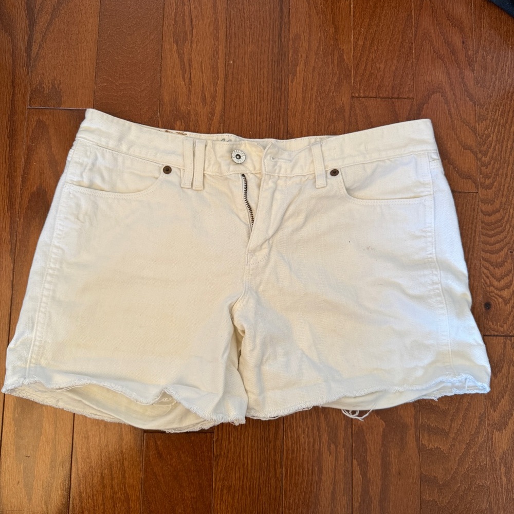 Madewell white jean shorts | Size 28